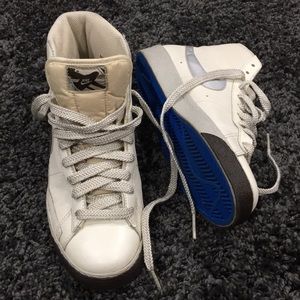 Nike Blazer High women’s 7.5